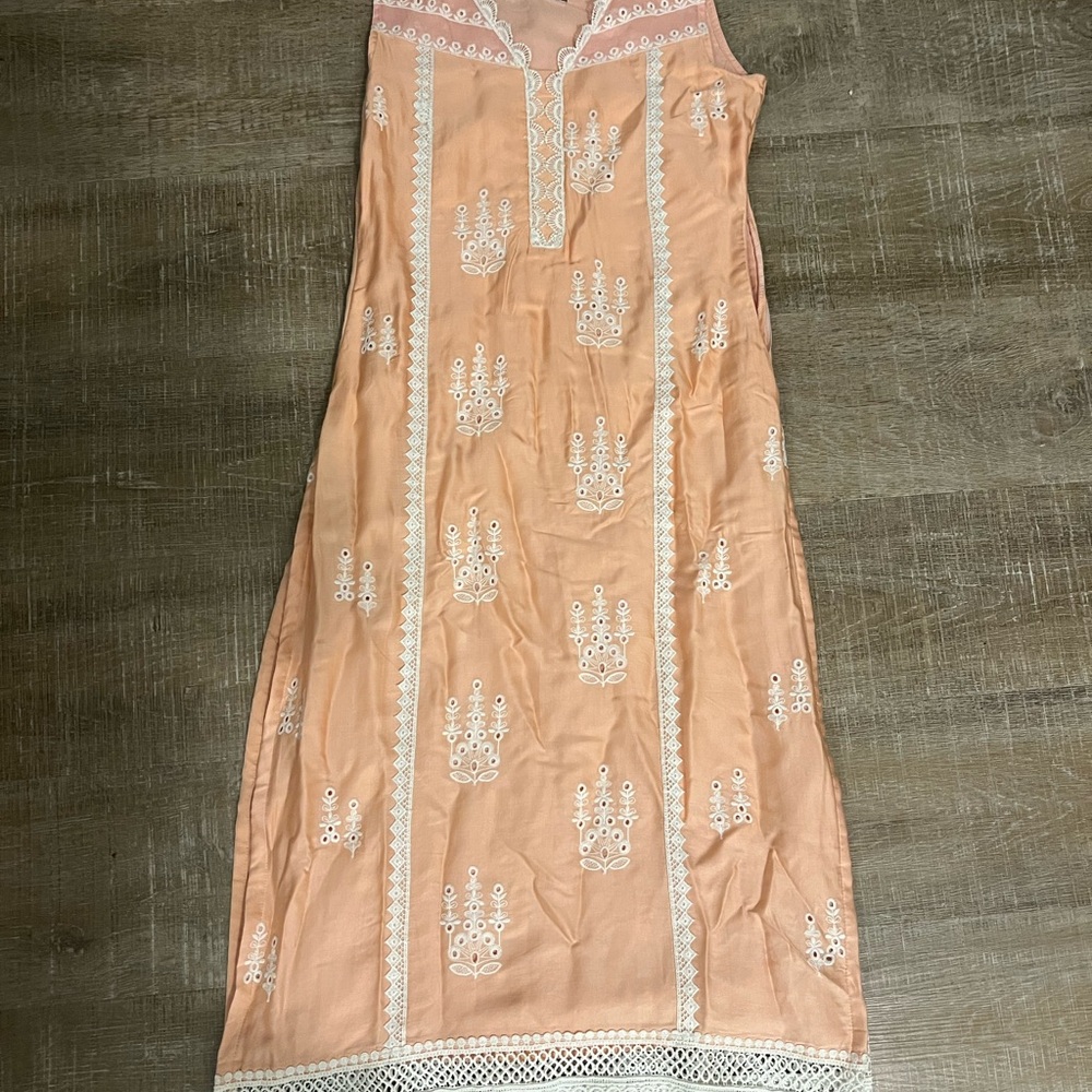Peach color straight suit from Lashkaraa